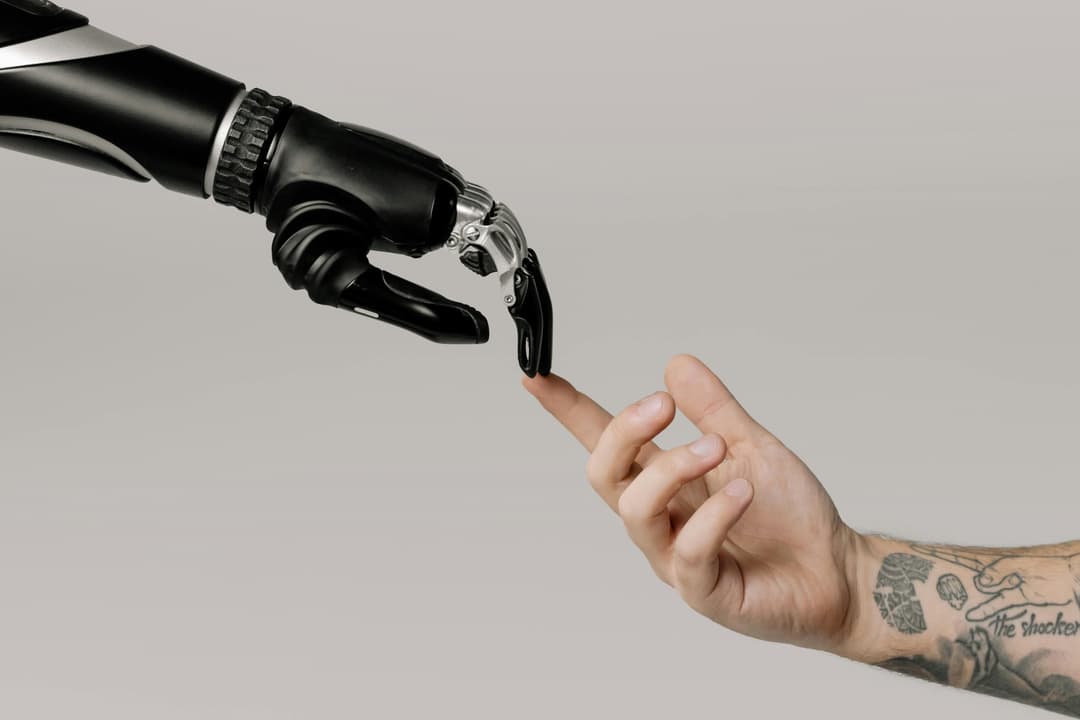 Cover Image for Applying for Jobs in the Age of AI: How to Write a Modern CV in 2025