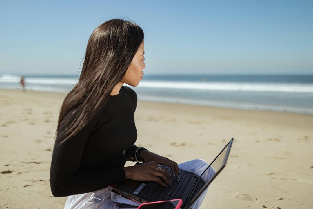 Cover Image for Remote Work in 2025: How to Write a CV That Gets You Hired from Anywhere